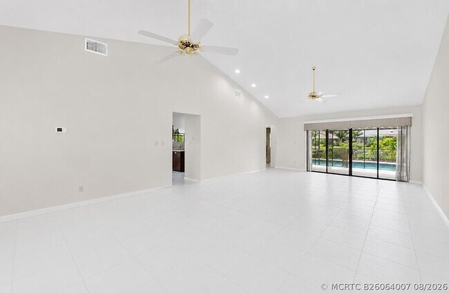 Building Photo - 5055 NW 89th Way