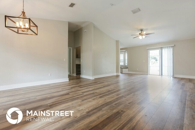 Building Photo - 4168 Merriam Ln