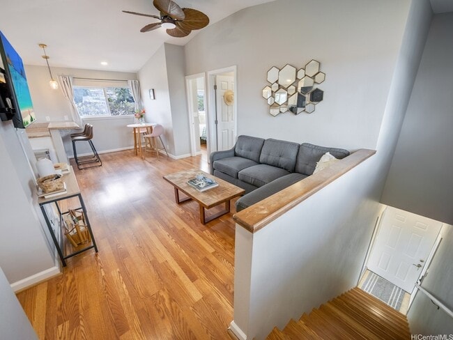 Building Photo - 964 Iopono Loop