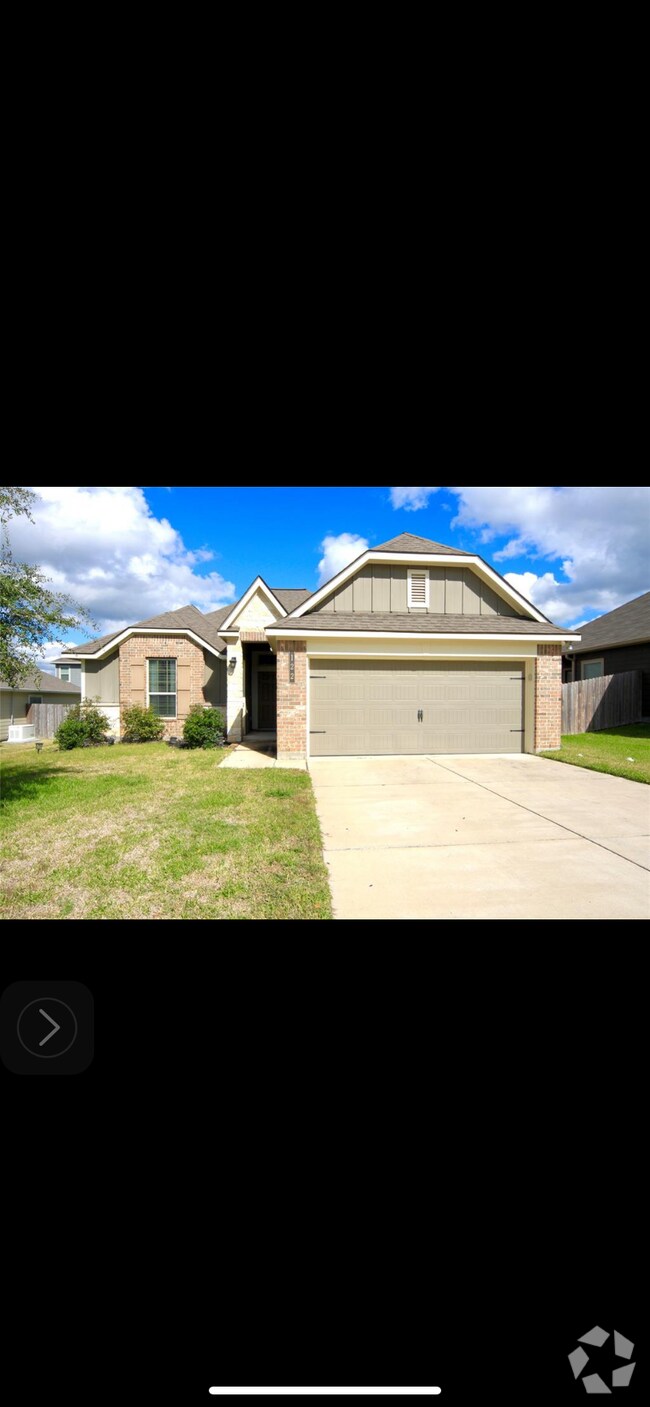 Apartments For Rent in Midway TX with Yard 1 Rentals