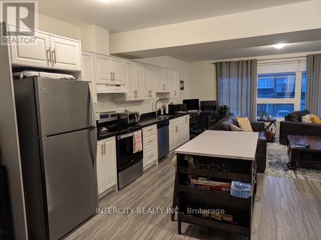 Building Photo - 79 Vedette Wy