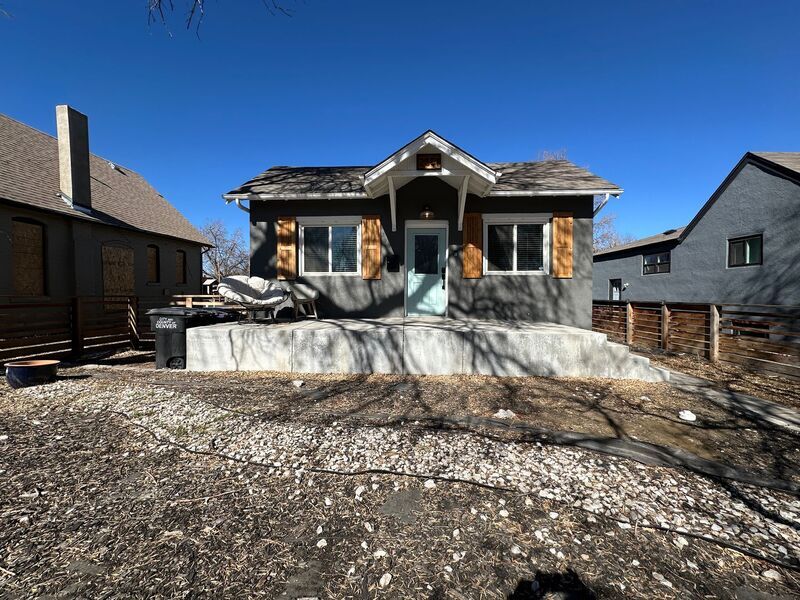 Primary Photo - 2551 W 39th Ave