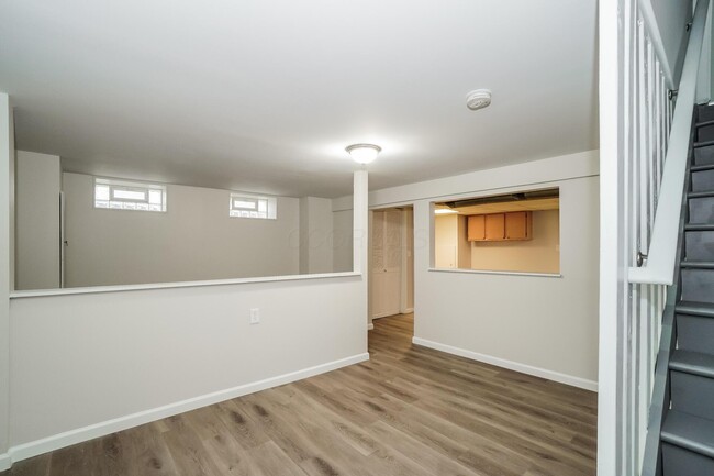 Building Photo - 4895 Canal Cove Way