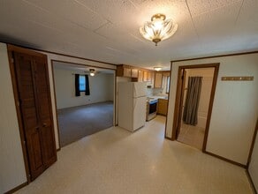 Building Photo - 6383 Zorn Rd