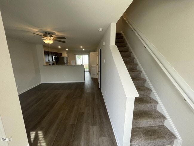 Foto del edificio - 1080 Peony Ln