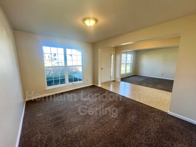 Foto del edificio - 523 Ironwood Dr