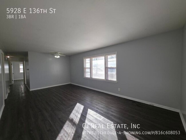 Building Photo - 5928 E 136th St