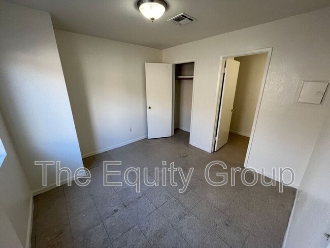 Building Photo - 9310 Rd 236