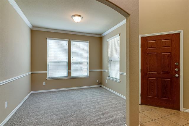Building Photo - 12105 Walden Wood Dr