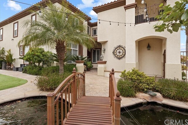 Building Photo - 7582 Villanueva Dr