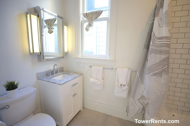 Foto del edificio - 208-210-210 Fair Oaks St