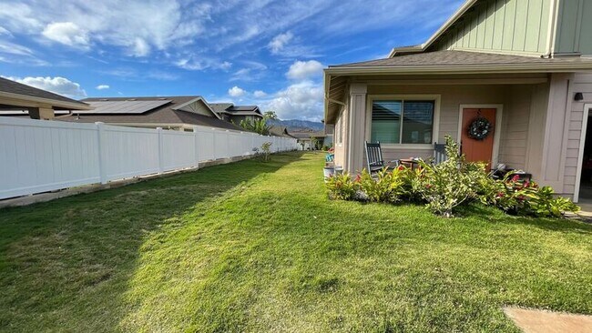 Building Photo - 91997 Huaulaula Loop