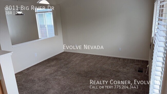 Foto del edificio - 8011 Big River Dr
