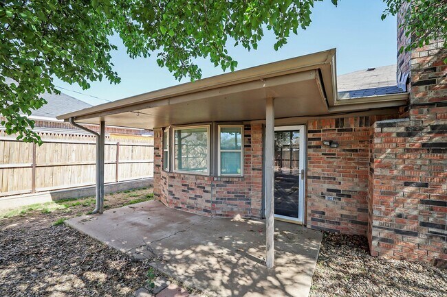 Foto del edificio - Beautiful 4 bedroom rental in Puckett West!