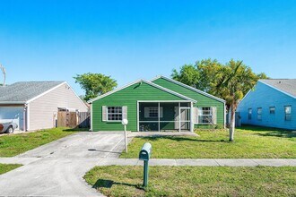 Building Photo - 7883 Blackwood Ln