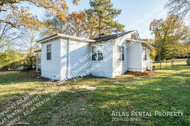Building Photo - 4605 Golden Rd