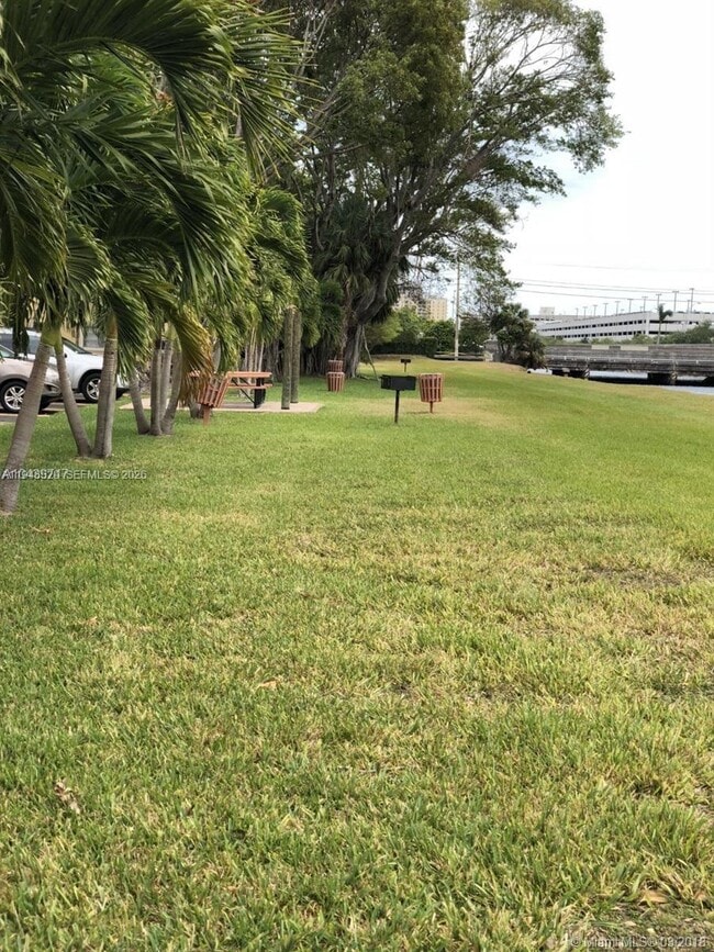 Building Photo - 7740 Camino Real