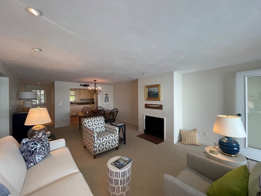 147 Front St Unit 8, Marblehead, MA 01945 Condo for Rent in