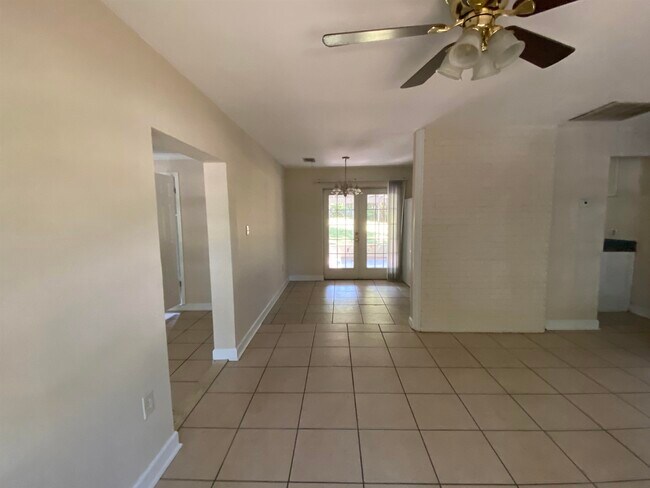 Foto del edificio - 2616 Ridgeway St