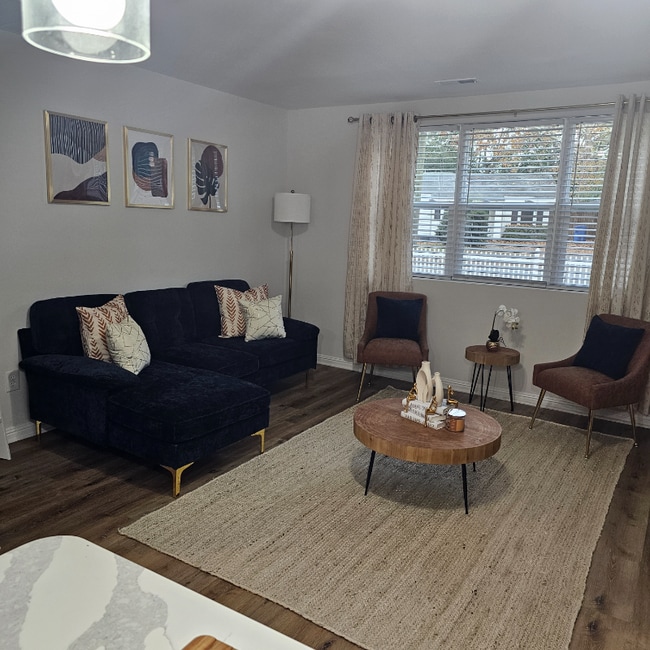 Foto del edificio - 822 S Kilbourne Rd