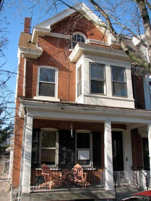 Primary Photo - 111 E Broad St