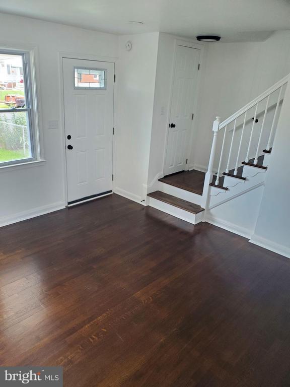 Foto principal - 1534 Doolittle Rd