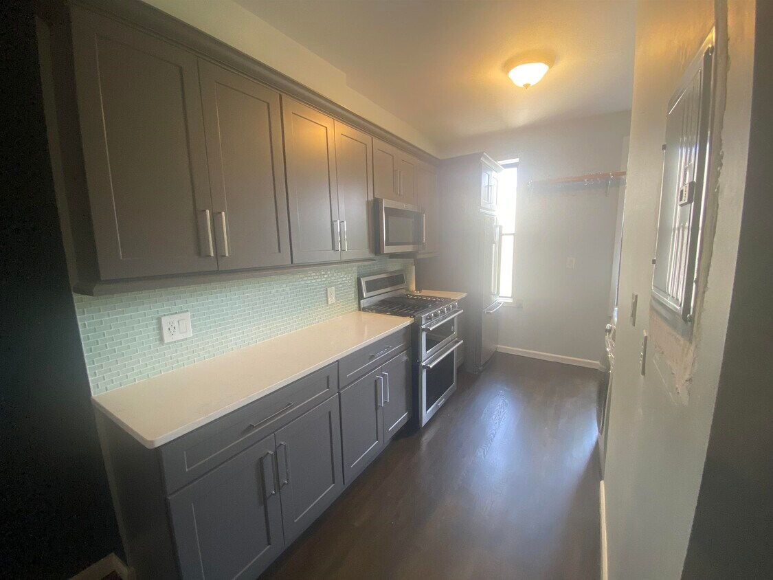 417 Adams St Unit 4L, Hoboken, NJ 07030 Condo for Rent in Hoboken, NJ