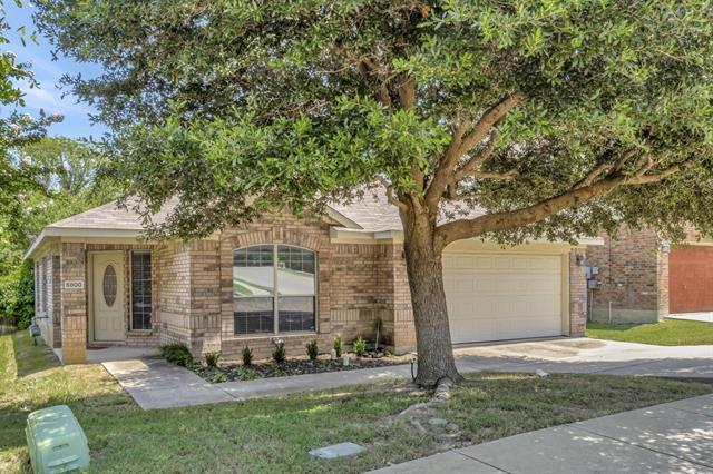 Building Photo - 5800 Minnow Dr