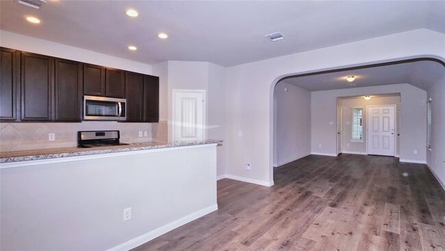 Building Photo - 3524 Wooded Ln
