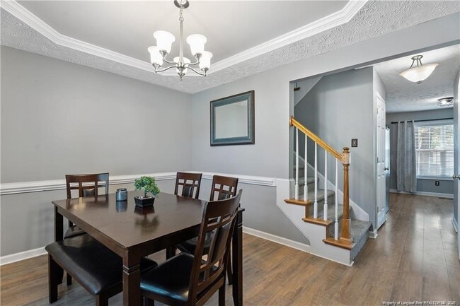 Building Photo - 717 Lenoir Dr