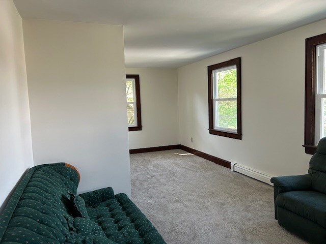 Living-Dining Rm - left side - 30 Cliff St