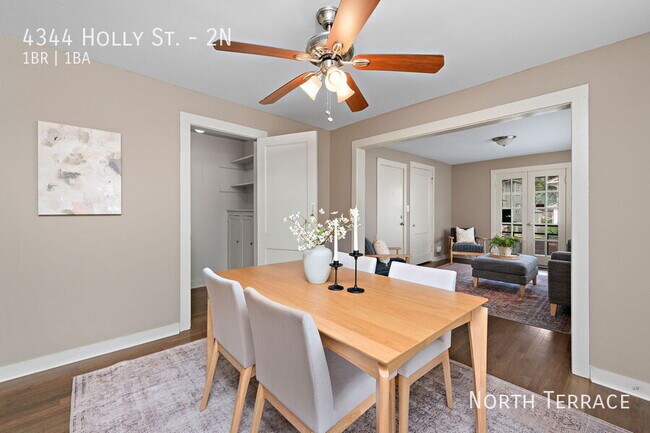 Foto del edificio - 4344 Holly St