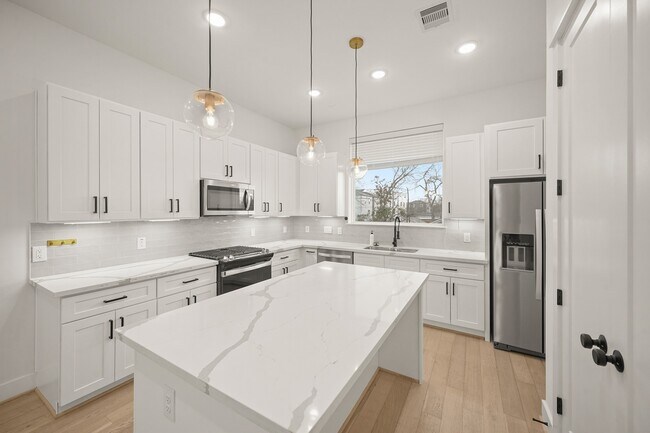 Foto del edificio - 2811 Anita St