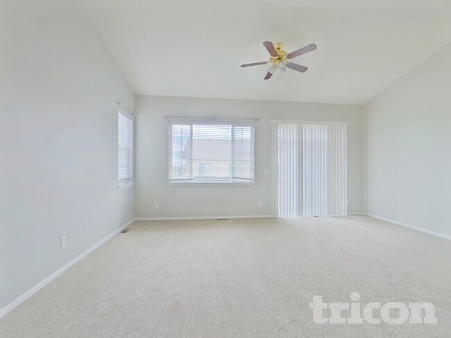Foto del edificio - 22517 E Layton Cir
