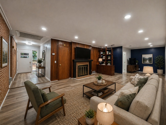 Photo - 2 Bedroom 2.5 Bath Home MINS FROM LENOX SQUARE MALL!