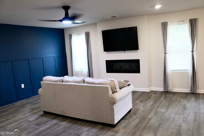 Foto del edificio - 204 River Meadow Dr