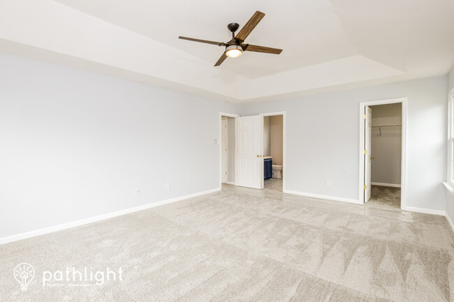 Building Photo - 6448 Goldenrod Court
