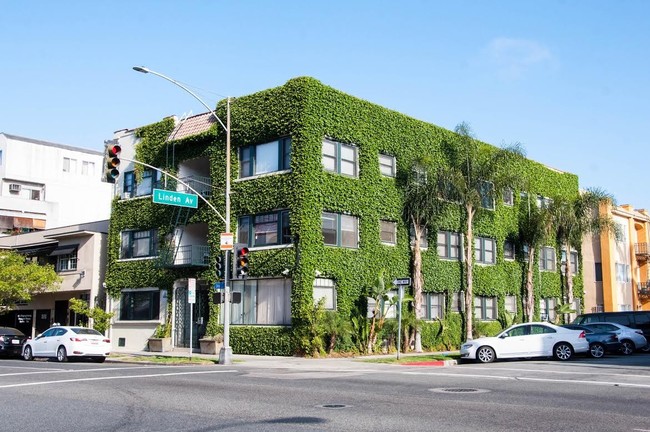 Building Photo - 445 E 3rd St