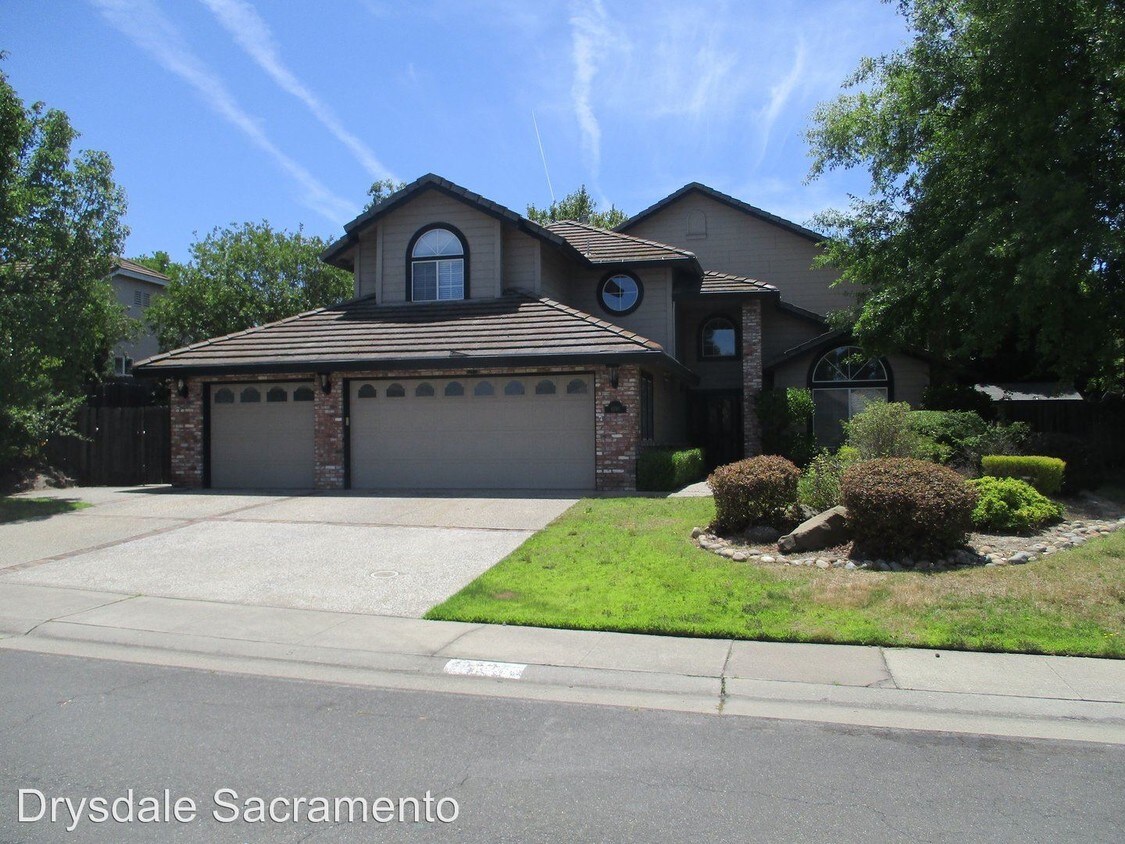 Foto principal - 4 br, 3 bath House - 4550 Rolling Oaks Drive