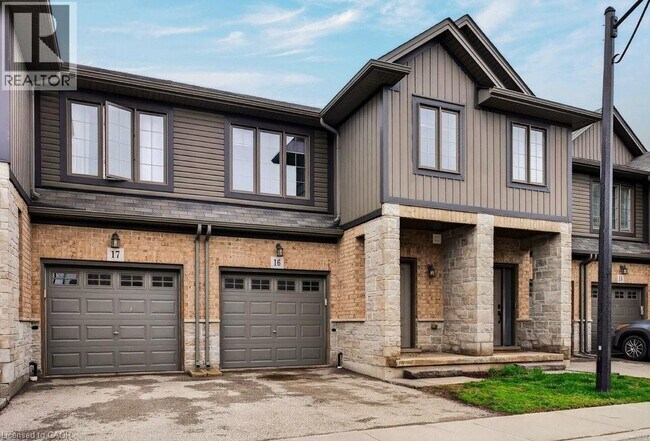 Photo du bâtiment - 377 Glancaster Rd