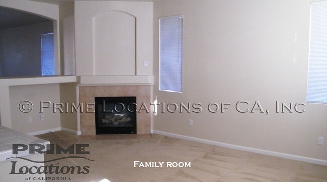 Building Photo - 1526 Sweetgrass Ln