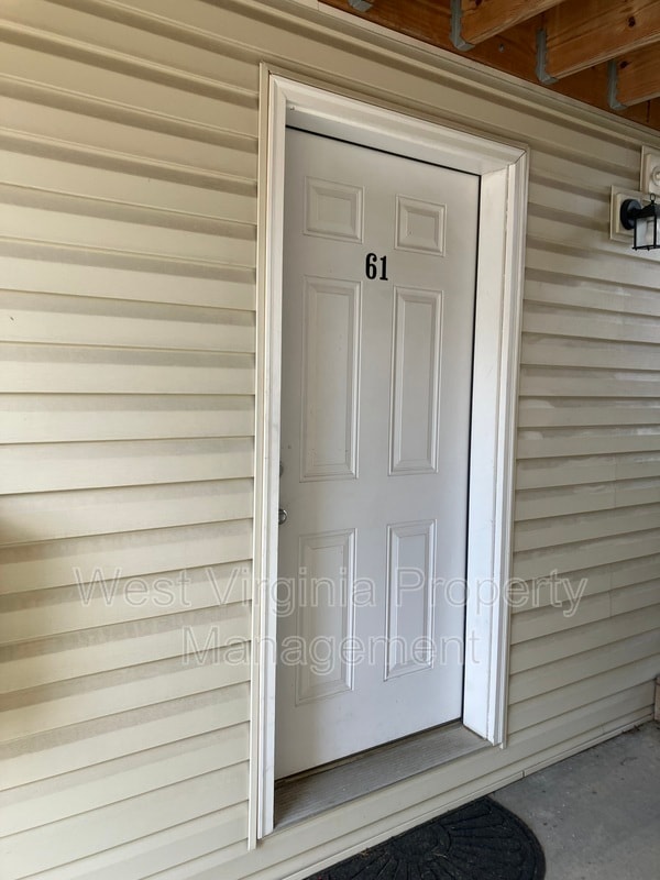 212 Cardinal Wy Unit 61, Lewisburg, WV 24901 Condo for Rent in