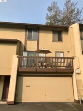 Building Photo - 1756 Kudu Ct