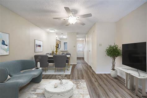 Foto del edificio - 1916 Fort View Rd