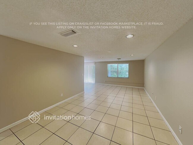 Building Photo - 16123 Sandcrest Way