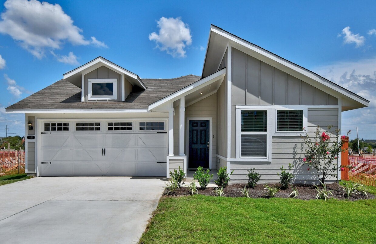 441 Spiny Lizard Ln, San Marcos, TX 78666 House Rental in San Marcos