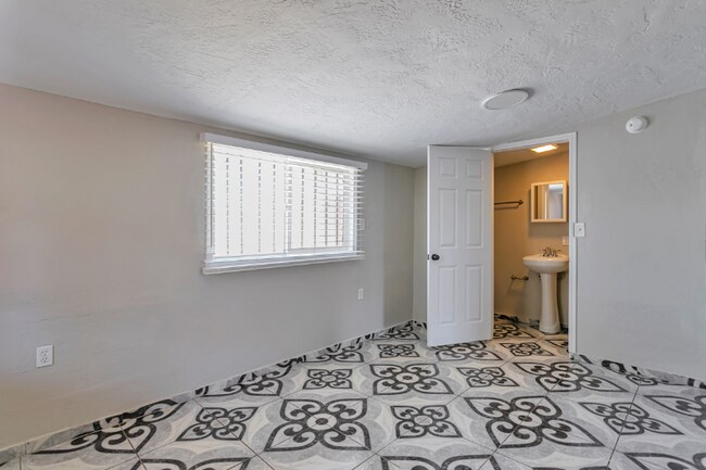 Foto del edificio - 5820 N 35th Ave