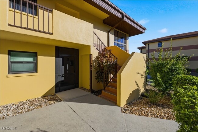 Building Photo - 6150 Whiskey Creek Dr