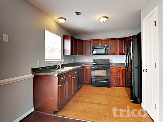 Building Photo - 8223 Belmont Stables Dr