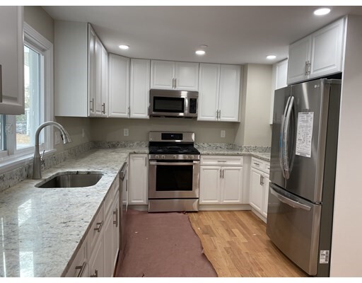 Primary Photo - 593 Cabot St